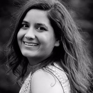 Meet your Posher, Yogini